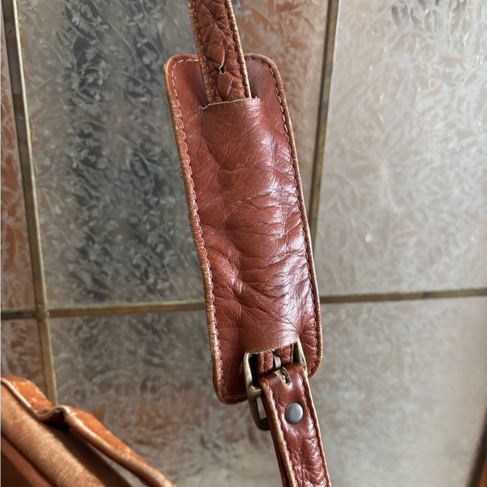 QUEROS VOLARE GROUP VINTAGE LEATHER BAG - Picture 5 of 8